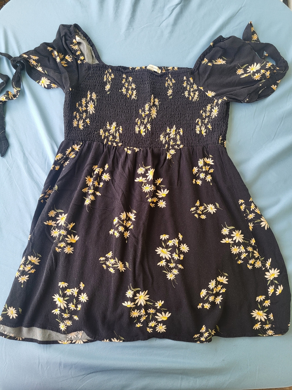 American Eagle Outfitters Black Floral Smocked Sundress